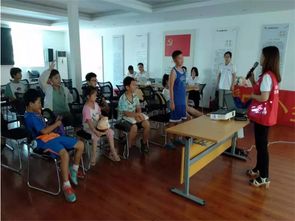 鏡湖區(qū)汀棠公共服務(wù)中心大富社區(qū)團(tuán)支部舉辦人工智能宣傳講座，共青團(tuán)蕪湖市委員會(huì)提供技術(shù)支持與服務(wù)